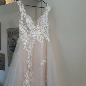 Bohemian wedding dress